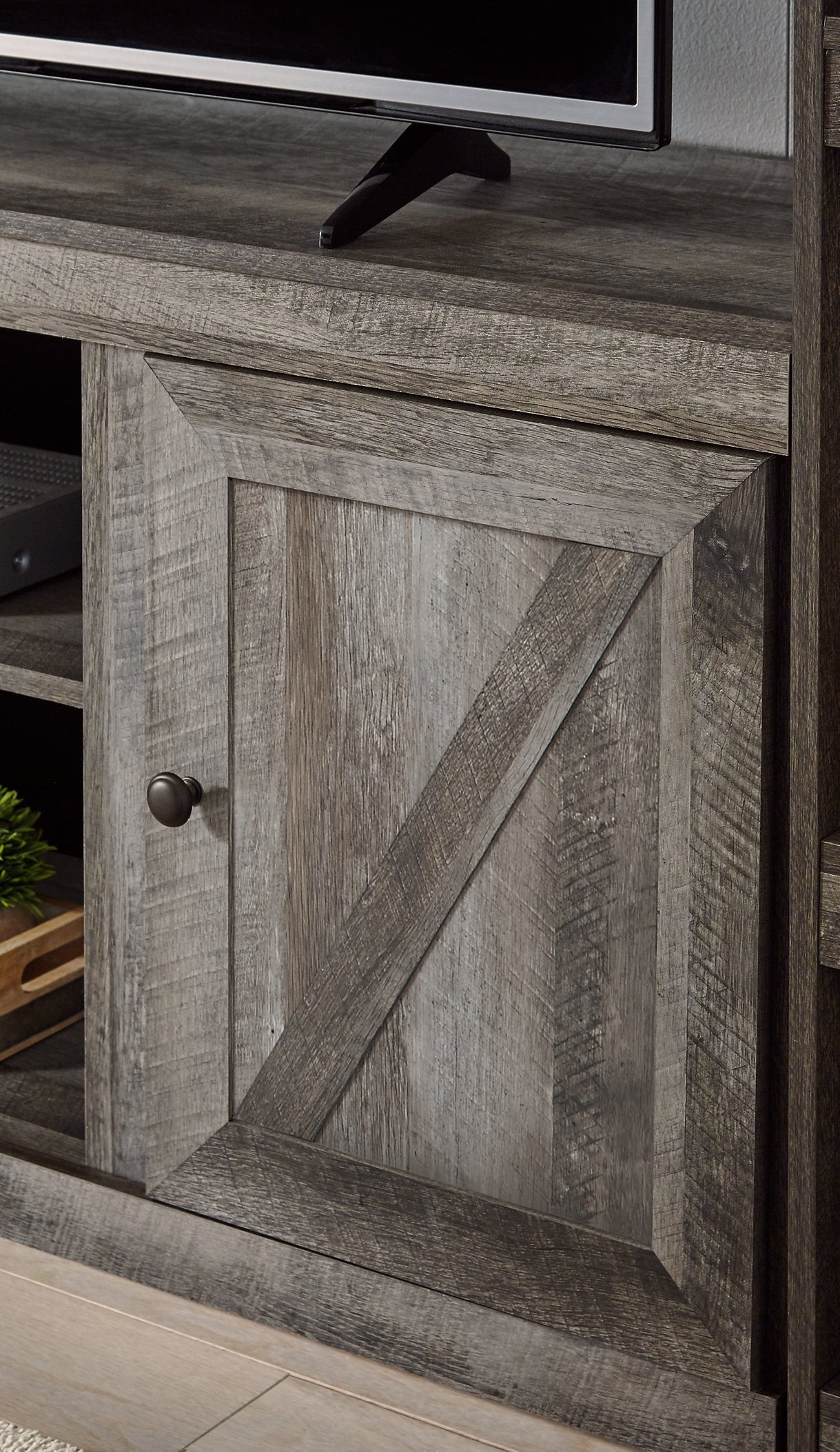 Mueble de TV LG Wynnlow con opción de chimenea