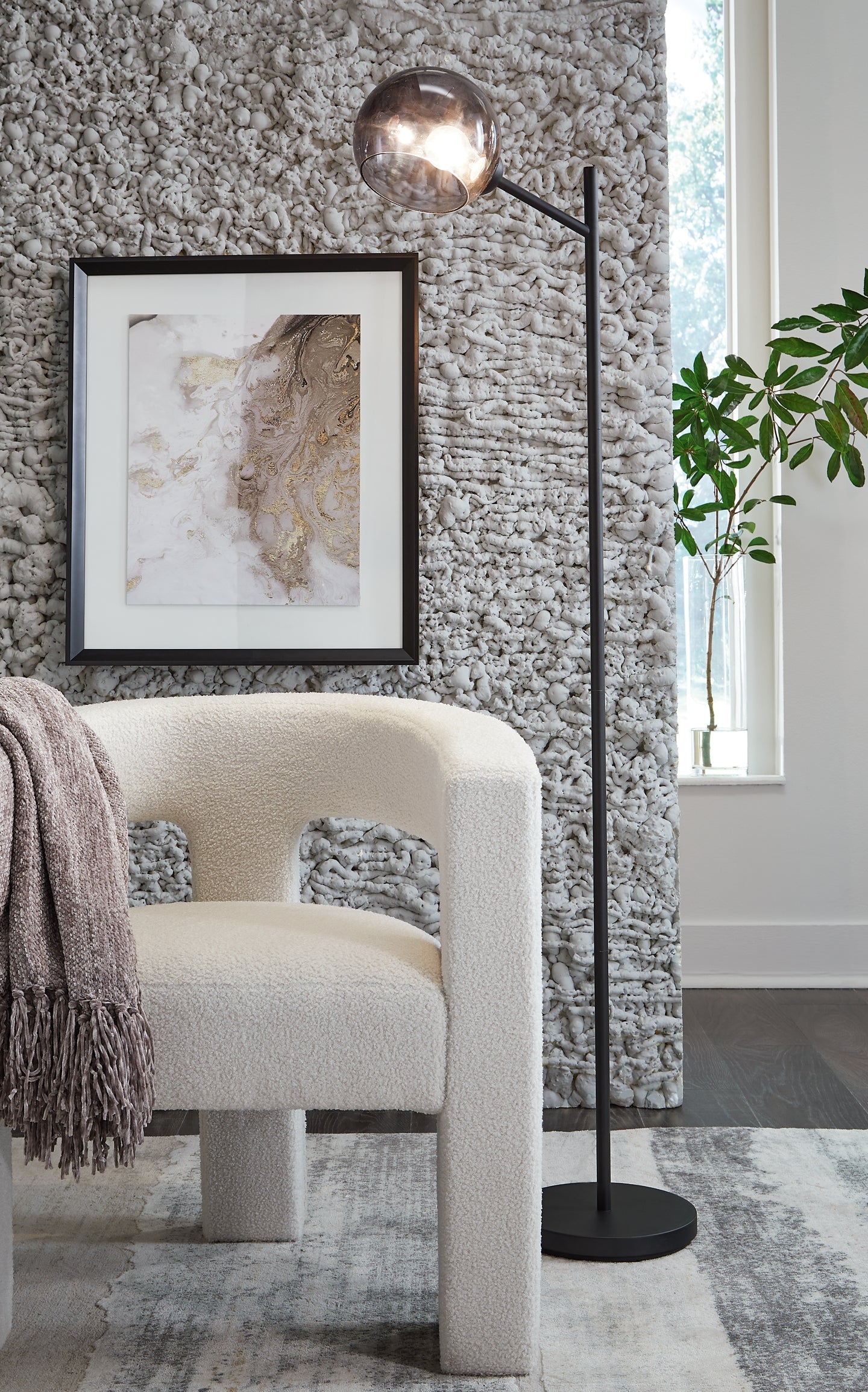 Lámpara de pie de metal Abanson (1/CN)