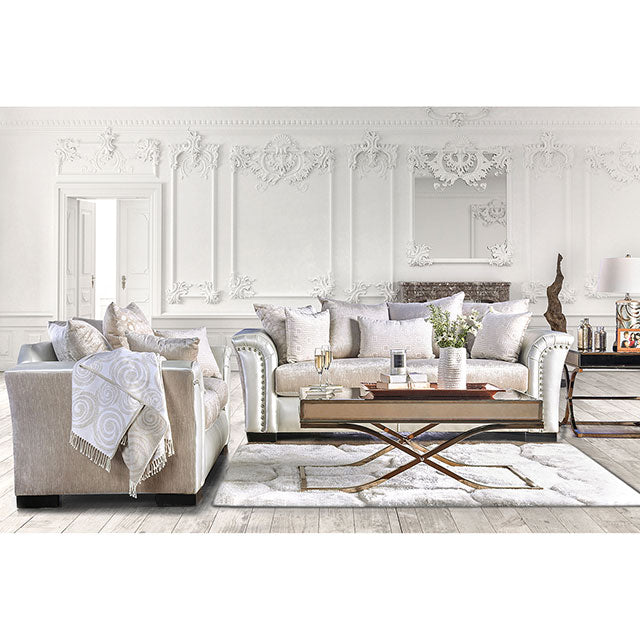 Benigno - Love Seat