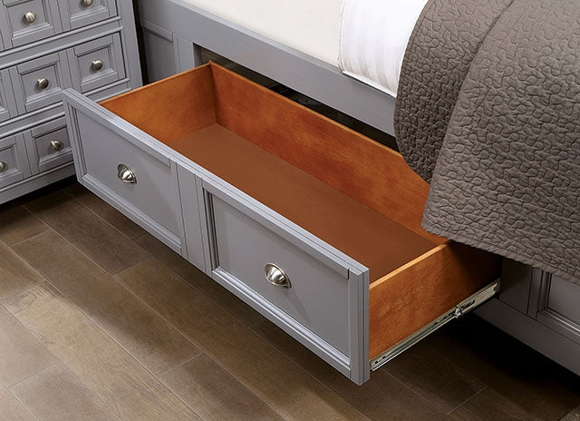 Castlile - Queen Bed