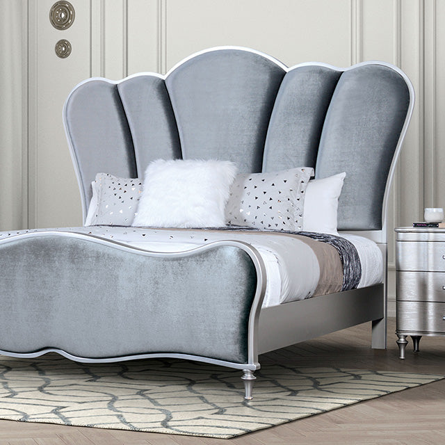 Melodi Parc - Queen Bed