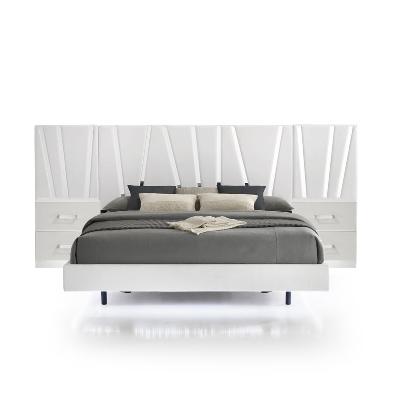 EUROPA - 6/0 WK BED WITH 2 NS & PANELS