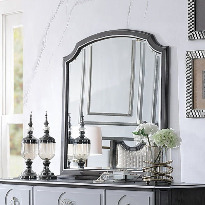 House Beatrice Mirror