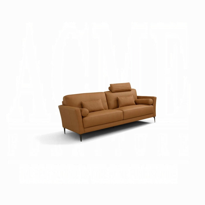 Tussio Sofa W/5 Pillows