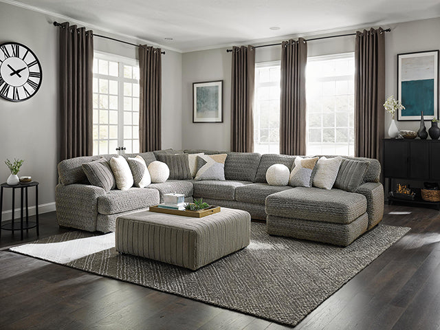 Elmhurst - U-shaped Sectional