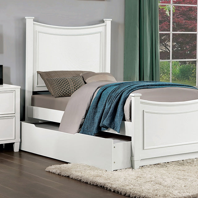 Lycoris - 4 Pc Full Bedroom Set