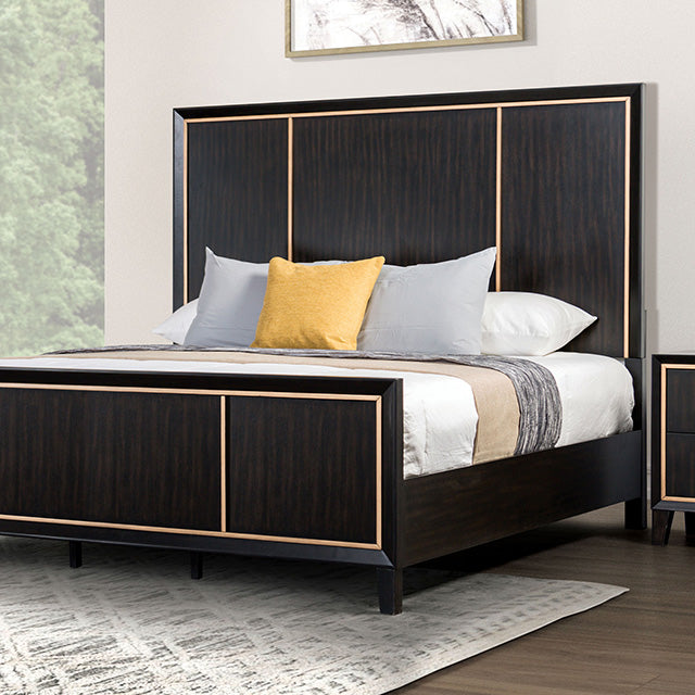 Kenyada - 5 Pc Queen Bedroom Set