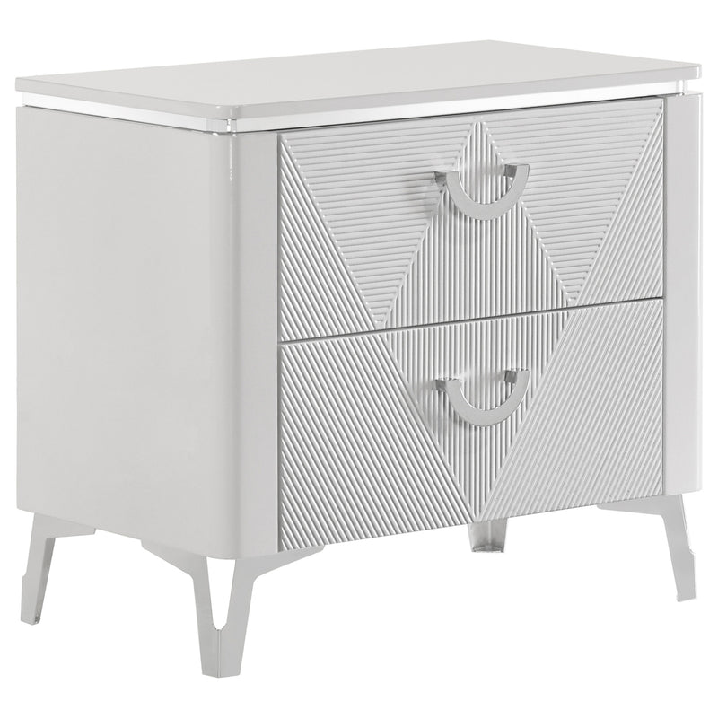 Cassia 4-piece Queen LED Bedroom Set White High Gloss