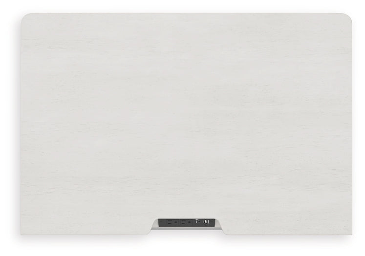 Rowlenstown California King Poster Bed, Dresser, Mirror and Nightstand