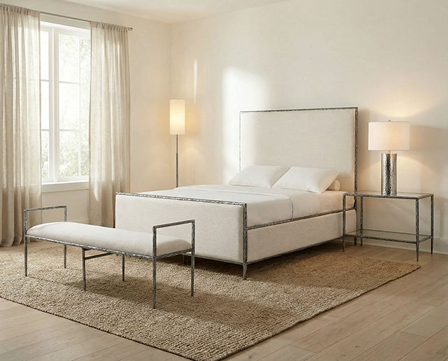 Valda - Queen Bed