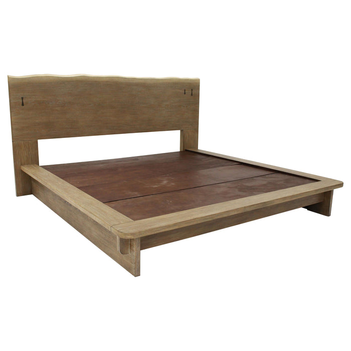 Stillwater Eastern King Platform Bed