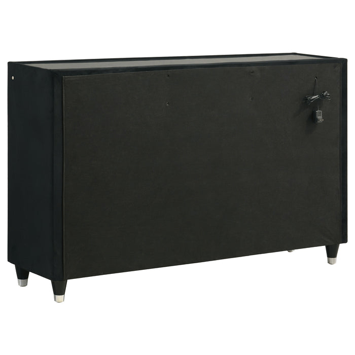 Ravenne 5-piece Velvet Upholstered California King LED Bedroom Set Black