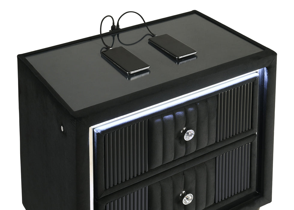 Ravenne 4-piece Velvet Upholstered Queen LED Bedroom Set Black