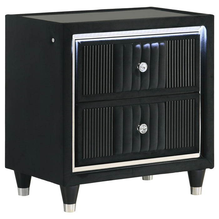 Ravenne 5-piece Velvet Upholstered Queen LED Bedroom Set Black