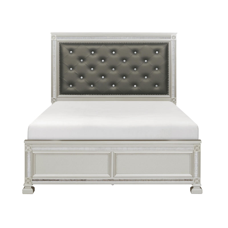 Bevelle - (3)Queen Bed