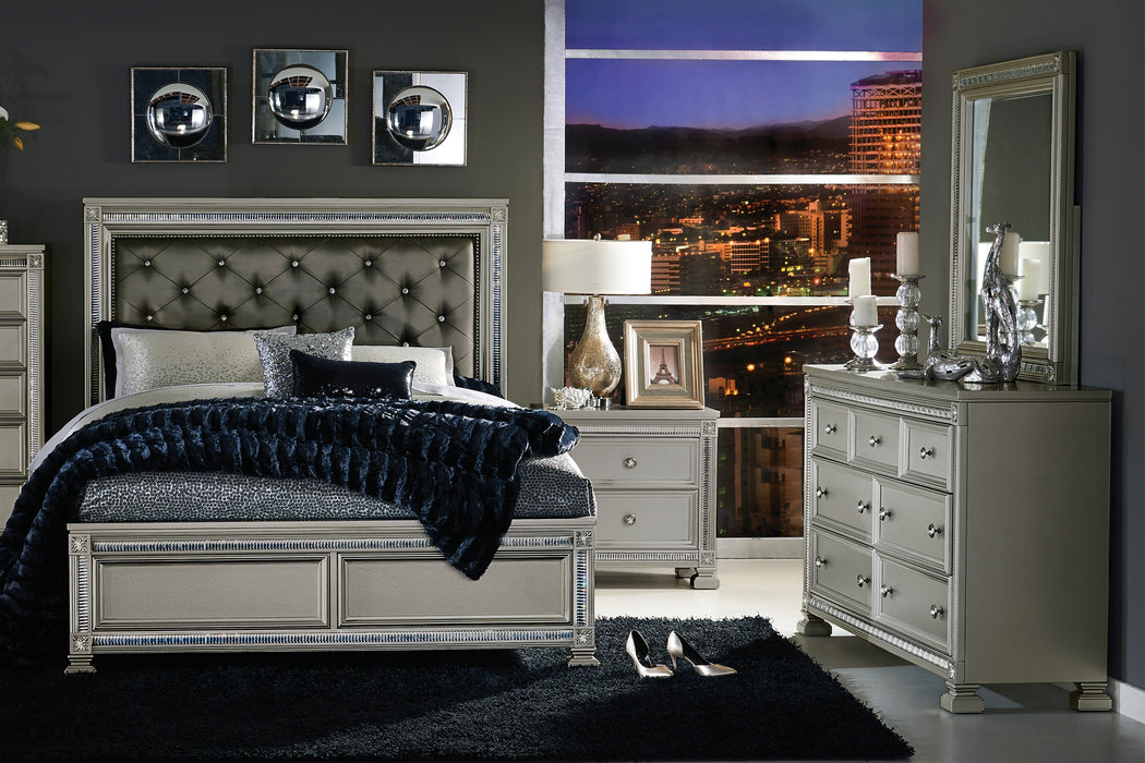 Bevelle - (3)California King Bed