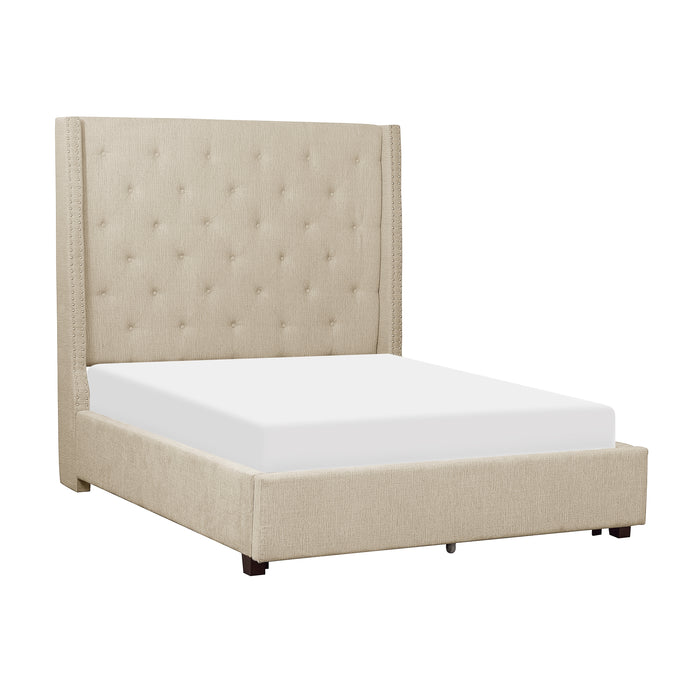 Fairborn - (3)California King Platform Bed with Storage Footboard