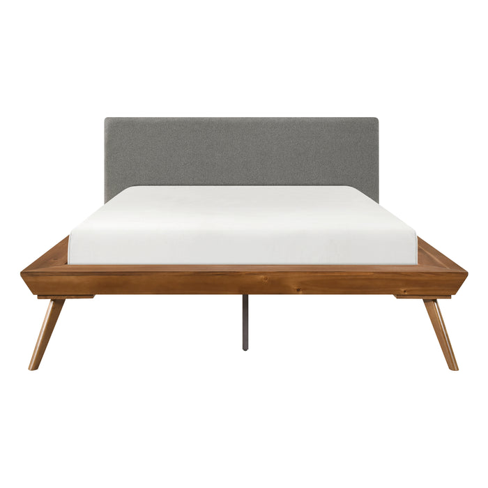 Wrenn - (3) California King Platform Bed