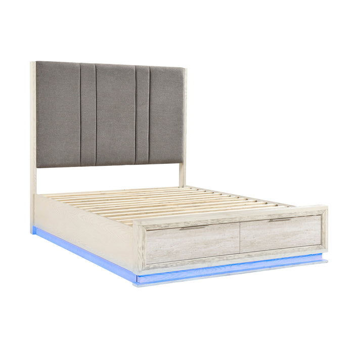 Noctis - (3) California King Platform Bed with Footboard Storage