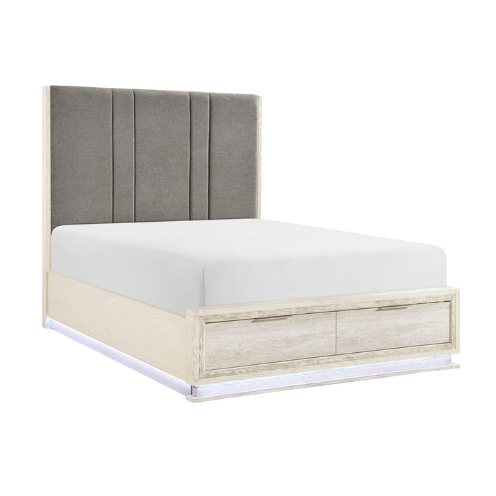 Noctis - (3) California King Platform Bed with Footboard Storage