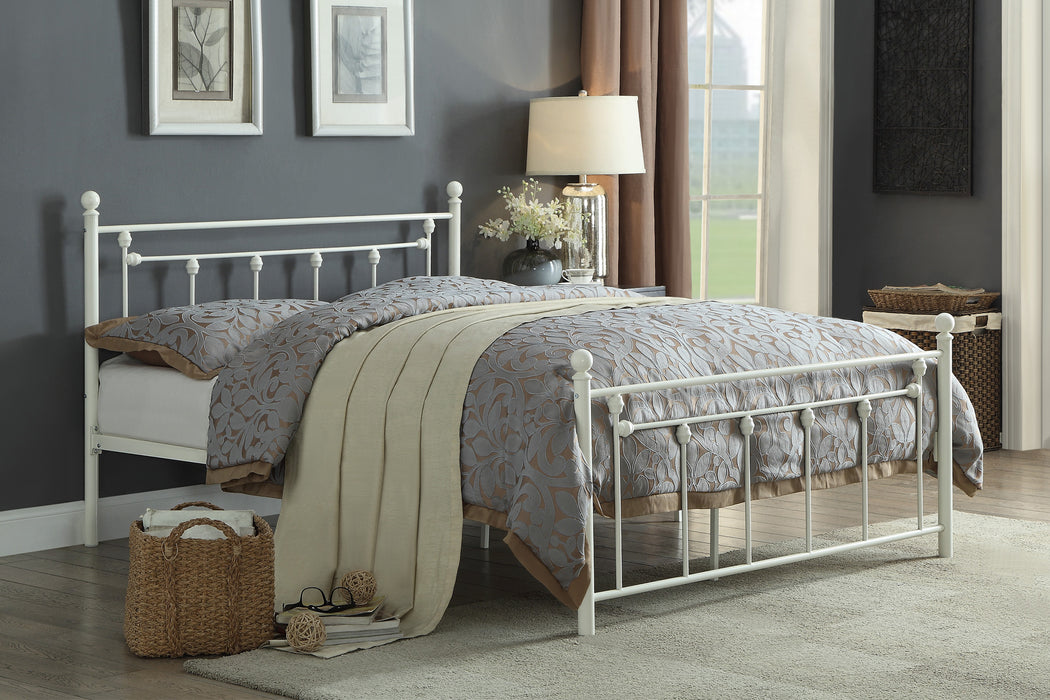 Lia - Full Platform Bed