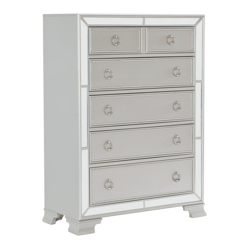 Avondale - Chest