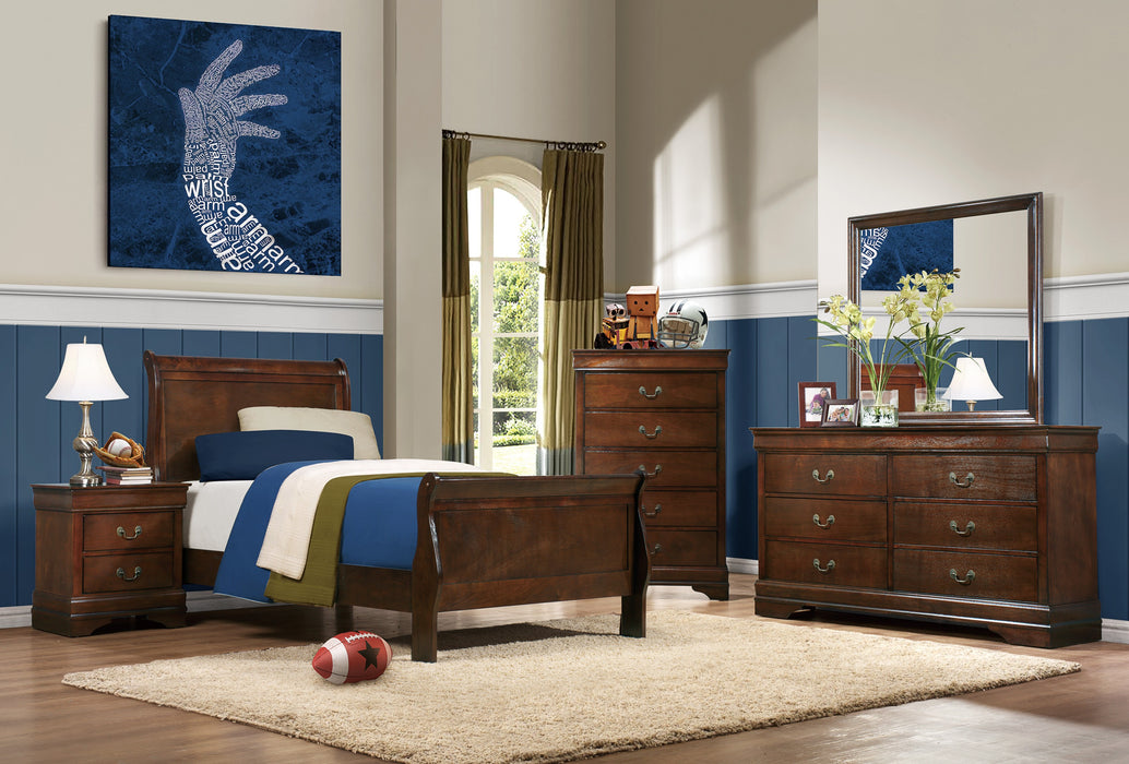 Mayville - Chest