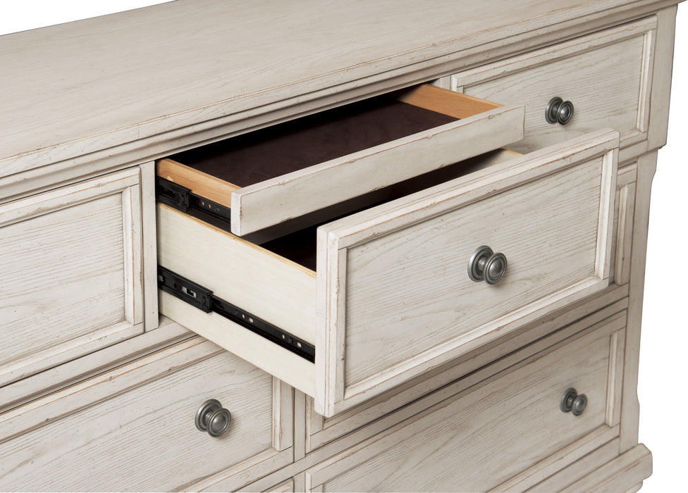 Bethel - Dresser, Hidden Drawer