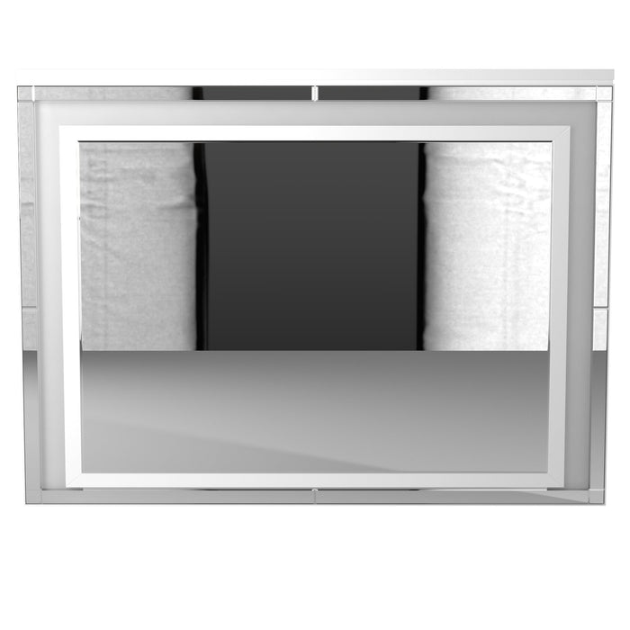 - Mirror, LED Lighting