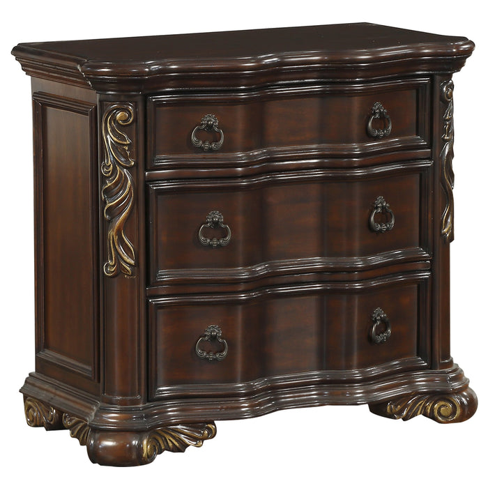 Royal Highlands - Night Stand
