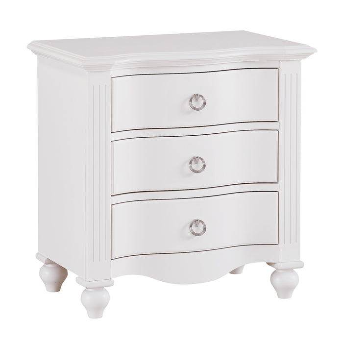 Meghan - Night Stand