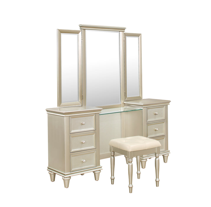 Celandine - (3) Dressing Table with Mirror
