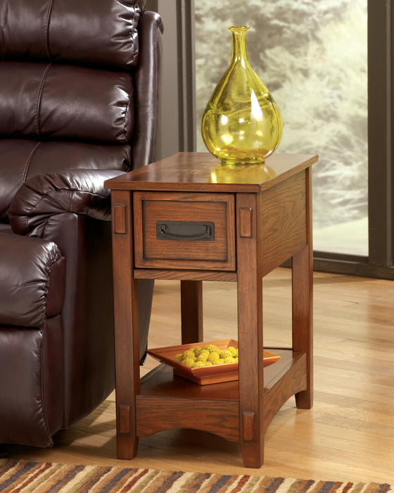 Mesa auxiliar con silla Breegin
