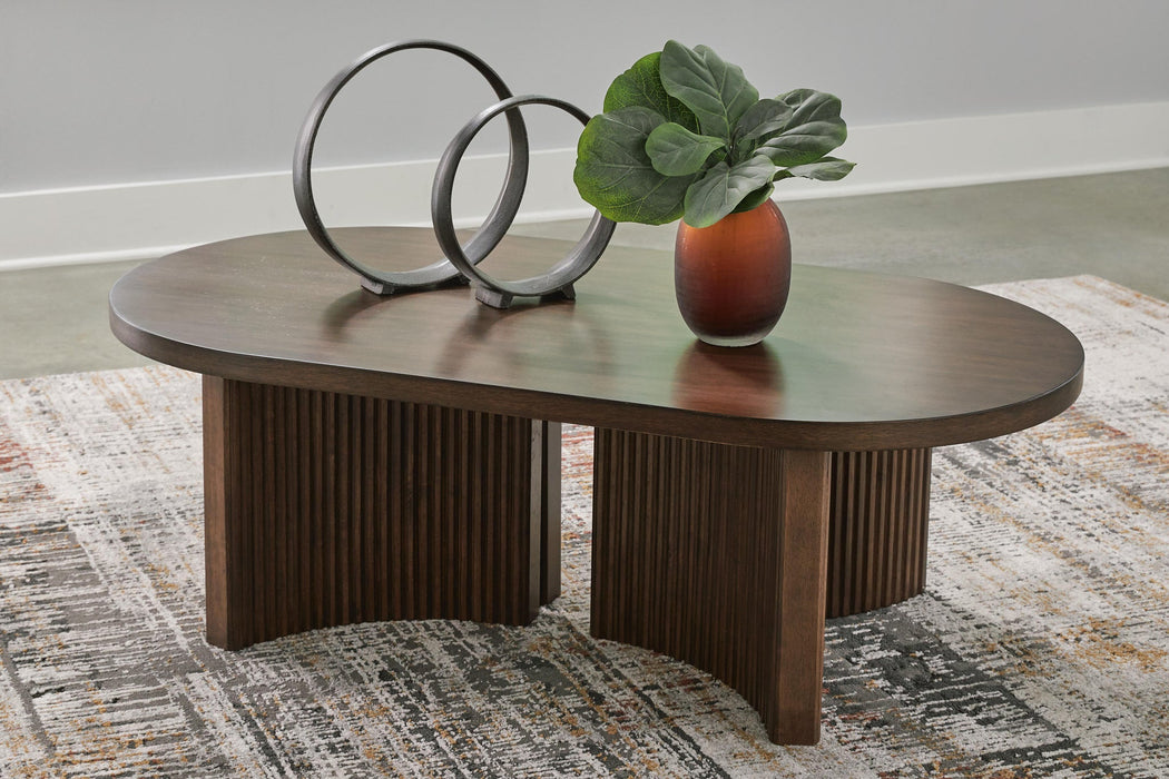 Mesa de cóctel ovalada Korestone