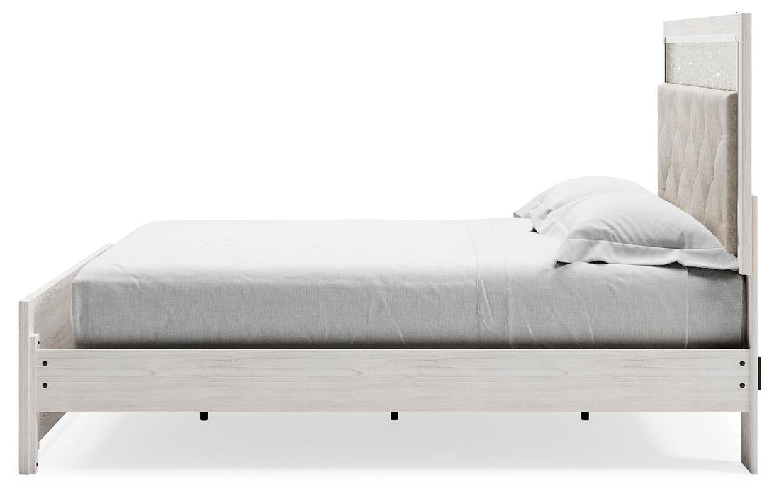 Cama King con paneles Altyra