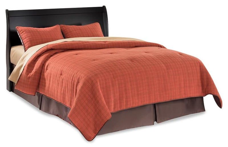 Cabecero de cama Queen con tocador, arcón y mesita de noche con espejo Huey Vineyard