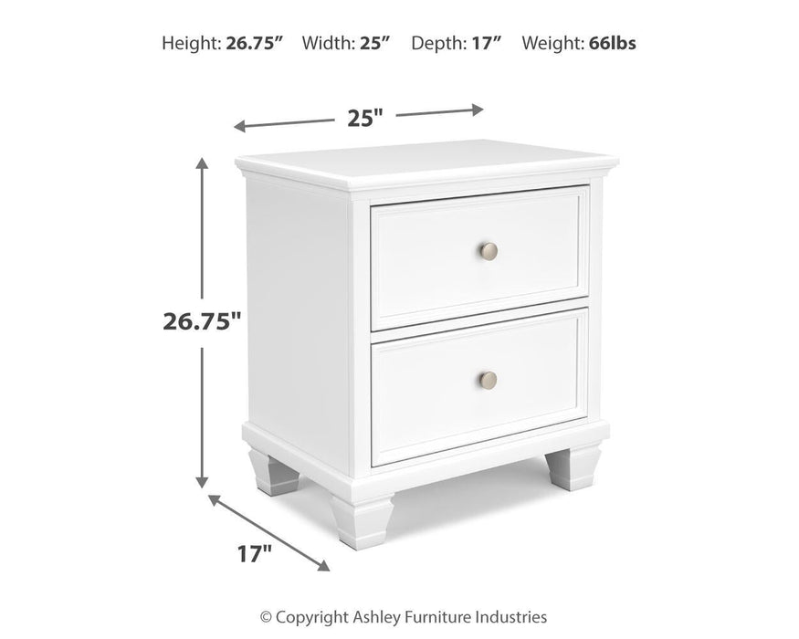 Fortman Full Panel Bed with Mirrored Dresser, Chest and Nightstand