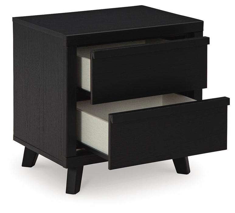 Danziar Queen Slat Headboard, Dresser, Mirror, Chest and Nightstand