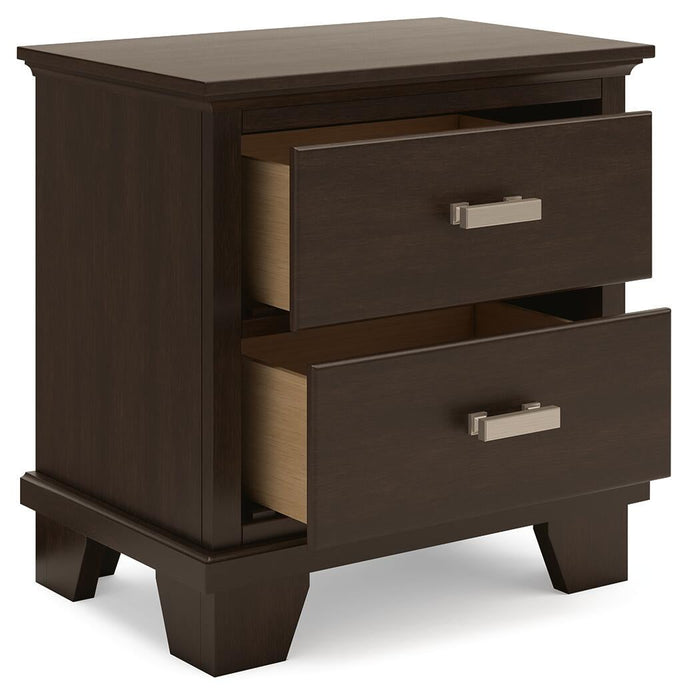 Covetown California King Panel Bed, Dresser, Mirror, Chest and Nightstand