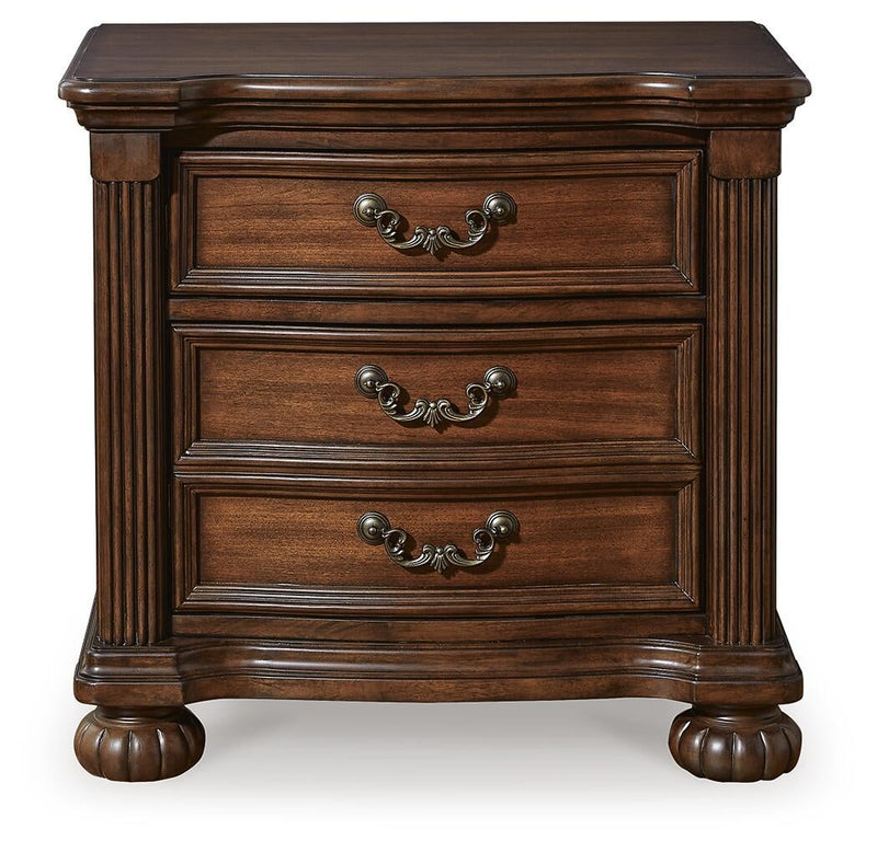 Lavinton King Poster Bed, Dresser, Mirror, Chest and Nightstand
