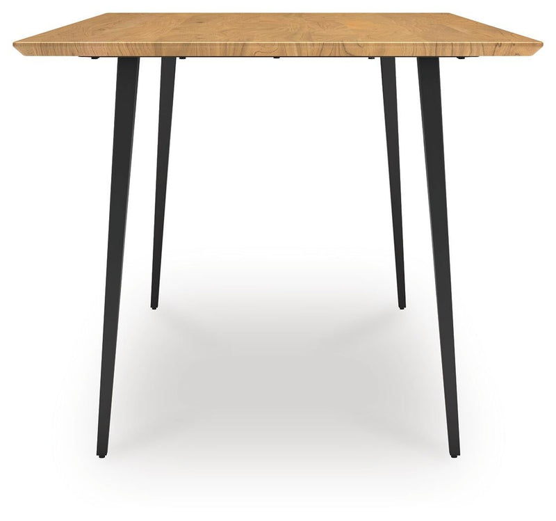 Gretlynn Dining Table and 4 Chairs