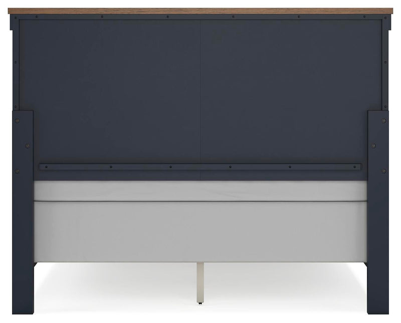 Landocken Queen Panel Headboard, Dresser and Mirror
