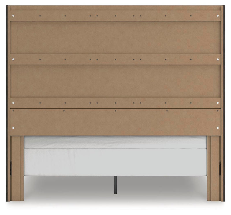 Fraluna King Panel Bed, Dresser, Mirror and Nightstand