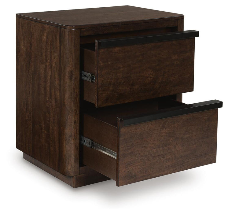 Dilenno King Canopy Bed with Mirrored Dresser, Chest and Nightstand