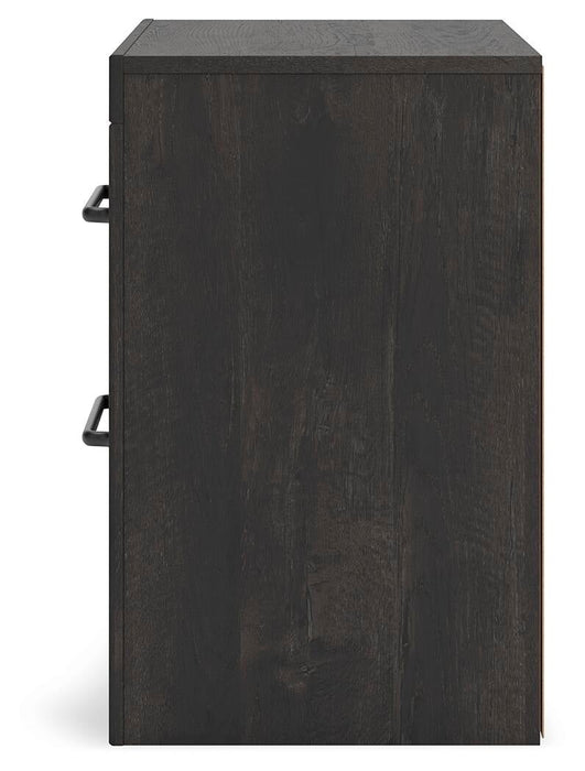 Hollivern Full Panel Bed, Dresser, Mirror and Nightstand