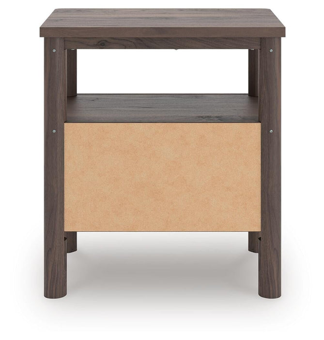 Pamytta King Upholstered Panel Platform Bed, Dresser, Mirror, Chest and Nightstand