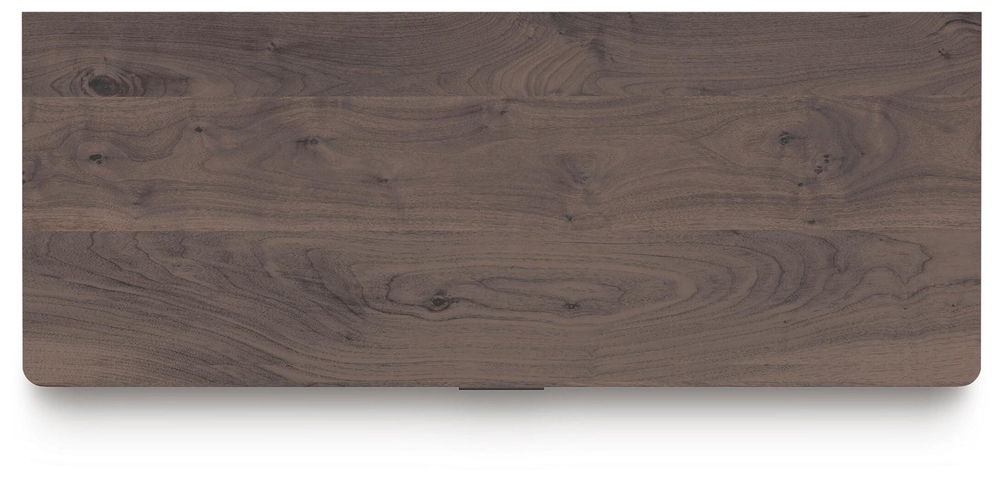 Pamytta King Panel Platform Bed, Dresser, Mirror, Chest and Nightstand