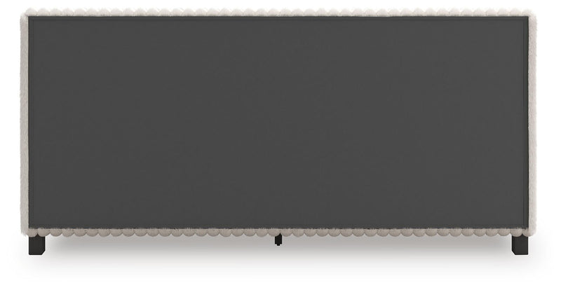 Zuraleus King Upholstered Bed, Dresser, Mirror and Nightstand