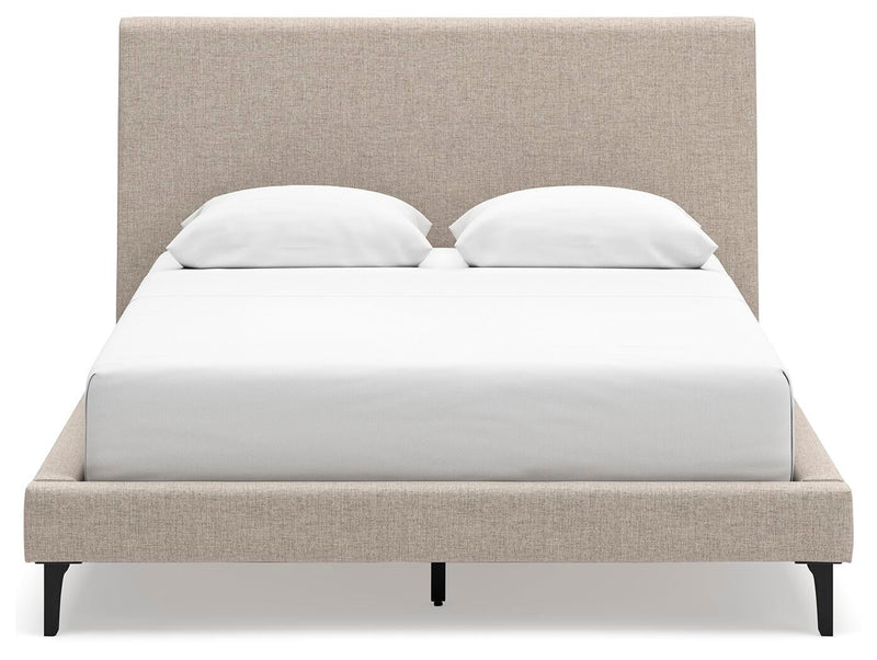 Cielden Queen Upholstered Bed with Roll Slats, Dresser, Mirror and Nightstand