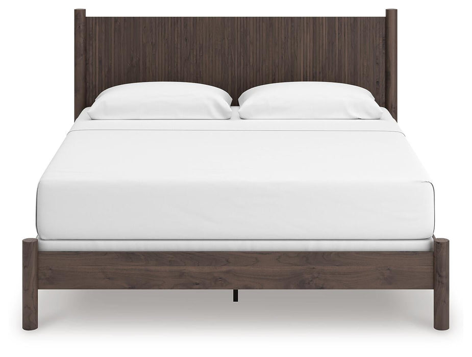 Pamytta King Panel Bed, Dresser, Mirror, Chest and Nightstand